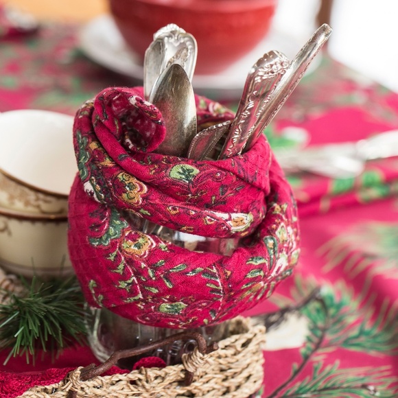 April Cornell Tea Towel Empress Paisley NWT - Picture 3 of 3